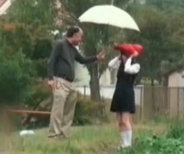 雨に濡れた女子校生に傘を差し伸べる紳士がじつはヤリ目だった件